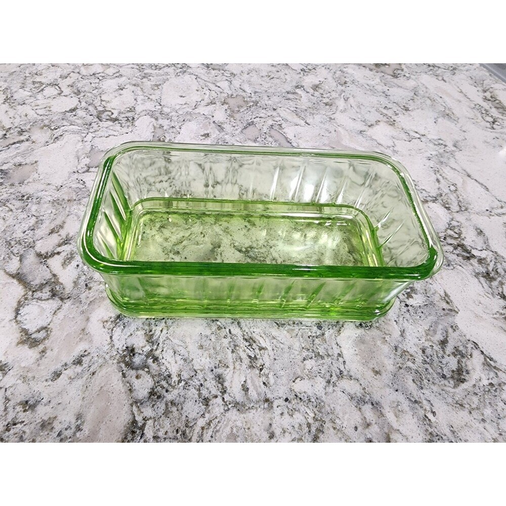 Uranium Glass 8.5” Casserole Bread Loaf Dish Rectangular, Refrigerator Read - Picture 3 of 7